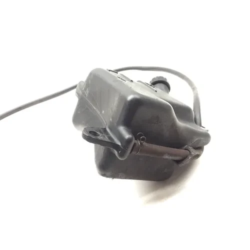 Engine Radiator Overflow Tank 2000 Kawasaki Vulcan 800 VN800B Classic 2985A 7