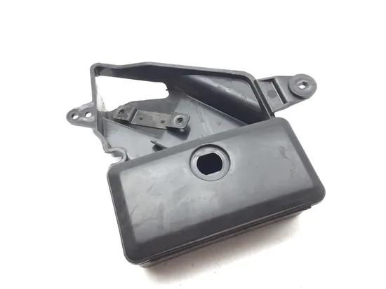 Tool Storage Box 2000 Kawasaki Vulcan 800 VN800B Classic 2985A