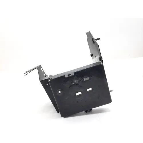 Battery Tray 1997 Harley-Davidson Electra Glide FLHT 2989A 10