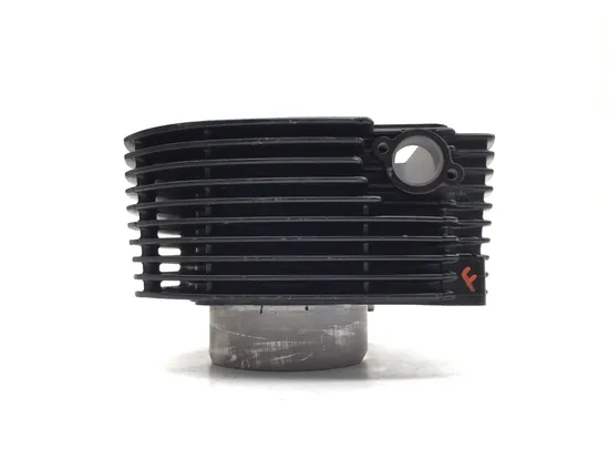 Engine Cylinder Jug W Piston Front 2002 Yamaha V Star 1100 Classic 2984A x