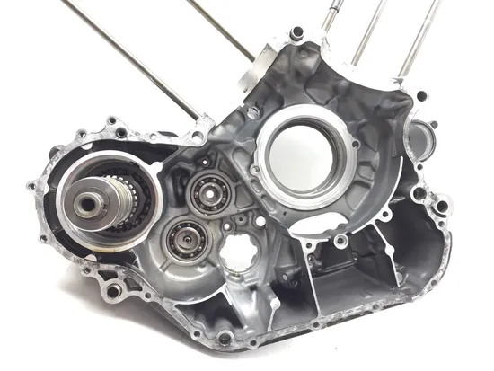 Engine Left Right Center Cases 2002 Yamaha V Star 1100 XVS1100A Classic 2984A