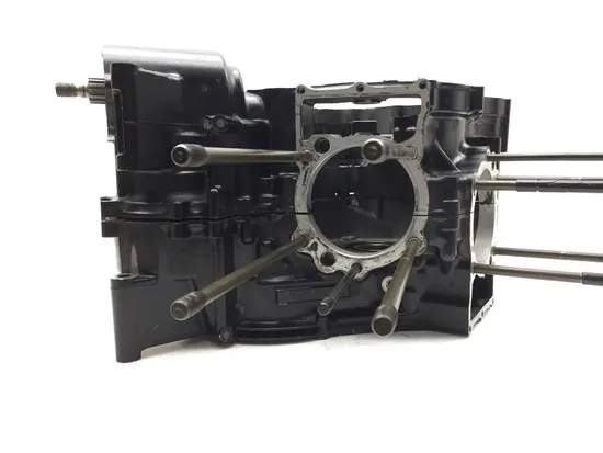 Engine Left Right Center Cases 2002 Yamaha V Star 1100 XVS1100A Classic 2984A