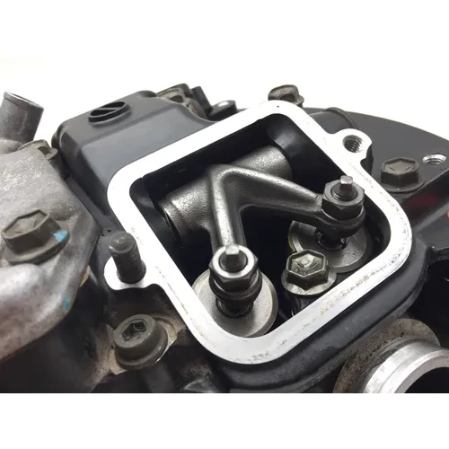 Engine Cylinder Head Complete W Cams Rear 2006 Suzuki Boulevard C50 2983A 10