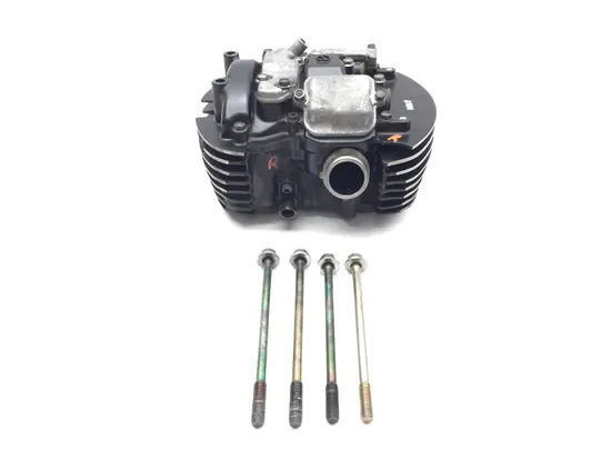 Engine Cylinder Head Complete W Cams Rear 2006 Suzuki Boulevard C50 2983A