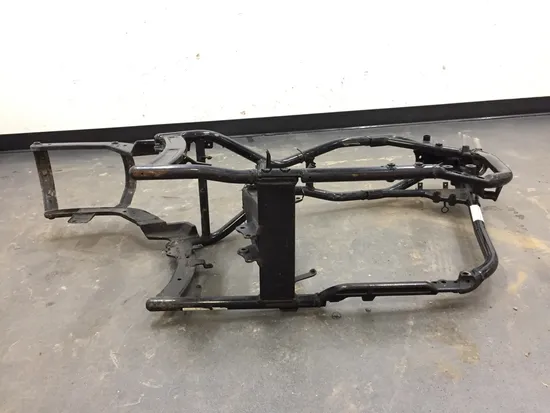 Main Frame Chassis 2002 Yamaha V Star 1100 XVS1100A Classic 2984A