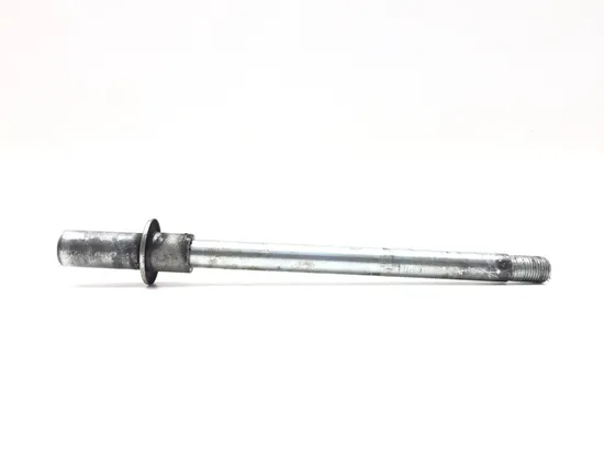 Front Wheel Axle 2006 Suzuki Boulevard C50 2983A