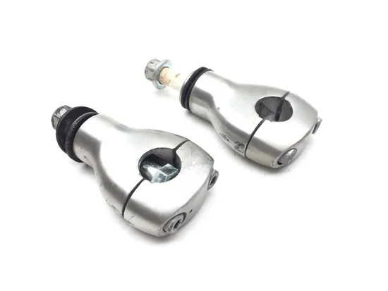 Handle Bar Mount Clamps 2006 Suzuki Boulevard C50 2983A x