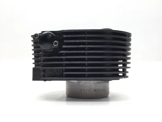 Engine Cylinder Jug W Piston Front 2005 Yamaha V Star 1100 Silverado 2960A