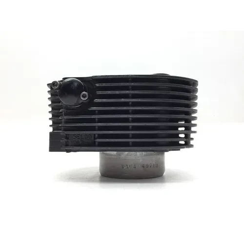 Engine Cylinder Jug W Piston Front 2005 Yamaha V Star 1100 Silverado 2960A 13