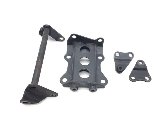 Engine Motor Mounts 2005 Yamaha V Star 1100 XVS1100AT Silverado 2960A