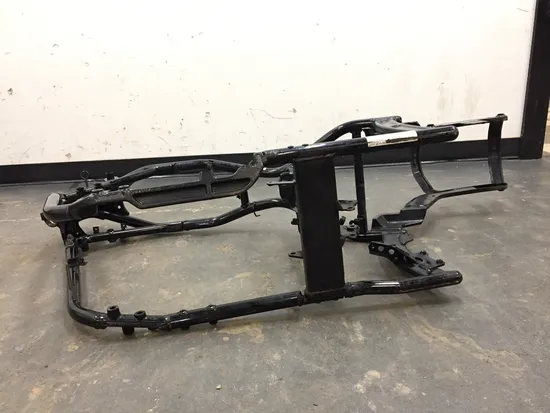 Main Frame Chassis CLN Ready To Go 2005 Yamaha V Star 1100 Silverado 2960A