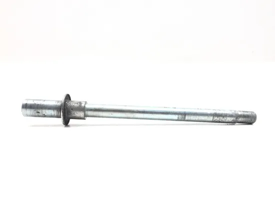 Front Wheel Axle 2008 Suzuki Boulevard C50 2982A