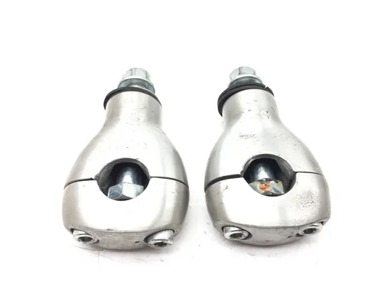 Handle Bar Mount Clamps 2008 Suzuki Boulevard C50 2982A