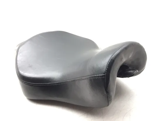 Seat 2008 Harley-Davidson Sportster 1200 Custom XL1200C 2967A x