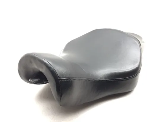 Seat 2008 Harley-Davidson Sportster 1200 Custom XL1200C 2967A x