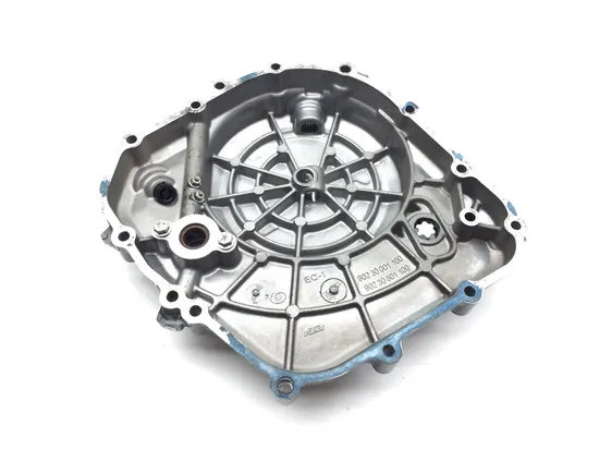 Engine Clutch Cover 2017 KTM 390 Duke 2996A