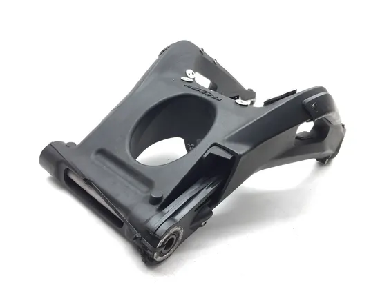 Swing Arm Swingarm 2018 Triumph Street Triple 765 R ABS 2997A