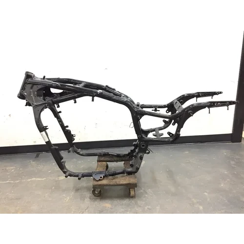 Main Frame Chassis 2002 Kawasaki Vulcan 1500 VN1500P Mean Streak 2952A x 11