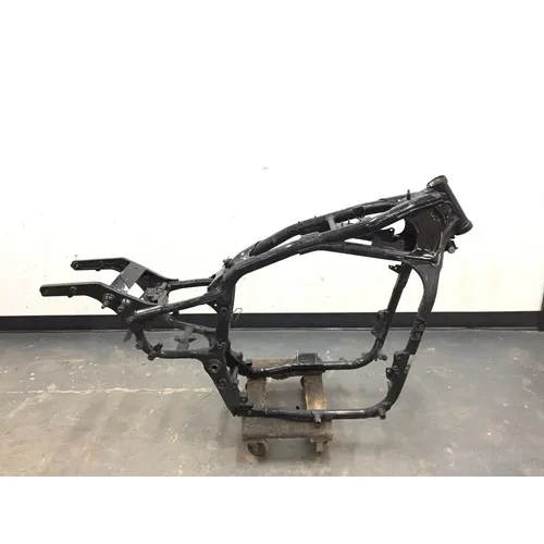 Main Frame Chassis 2005 Kawasaki Vulcan 1500 VN1500N Classic 2961A 9