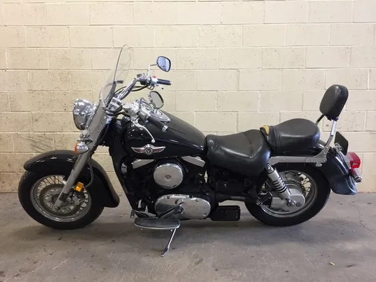 Main Frame Chassis 2005 Kawasaki Vulcan 1500 VN1500N Classic 2961A