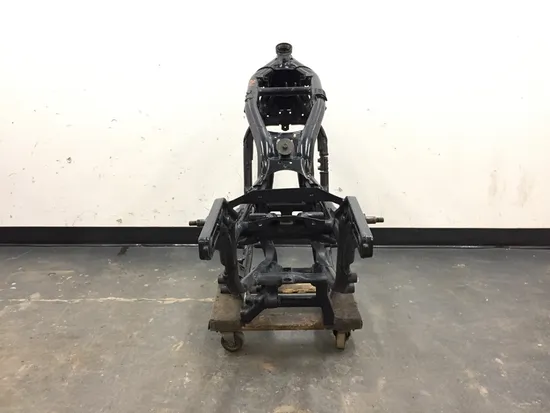 Main Frame Chassis 2005 Kawasaki Vulcan 1500 VN1500N Classic 2961A