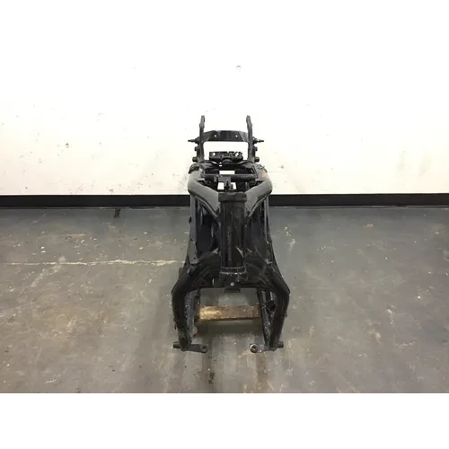 Main Frame Chassis 2005 Kawasaki Vulcan 1500 VN1500N Classic 2961A 13