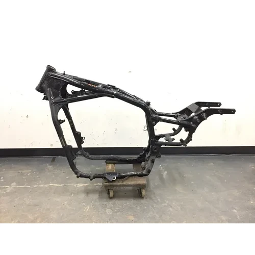 Main Frame Chassis 2005 Kawasaki Vulcan 1500 VN1500N Classic 2961A 3