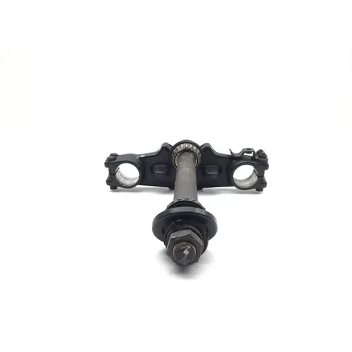 Lower Triple Tree Bottom Fork Clamp Shaft 2006 Kawasaki KLR650 3002A 11