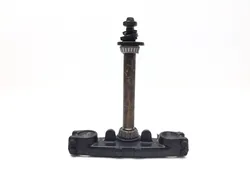 Lower Triple Tree Bottom Fork Clamp Shaft 2006 Kawasaki KLR650 3002A