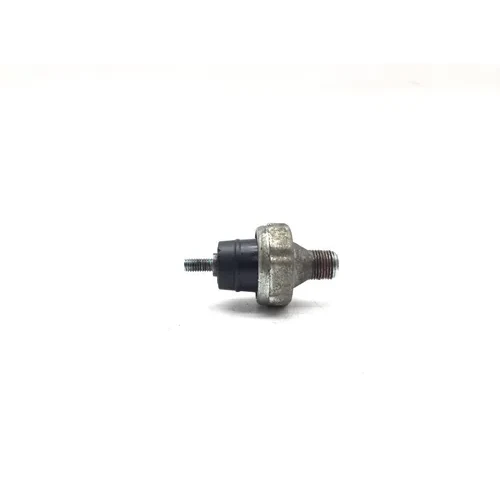 Oil Sending Unit 1999 Harley-Davidson Sportster 883 Custom XLH883C 3000A 3