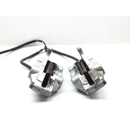 Left Right Front Brake Calipers 2002 Kawasaki Vulcan 1500 Mean Streak 2952A 5
