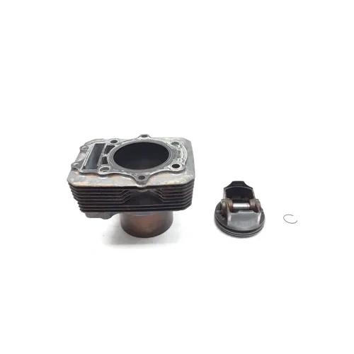 Engine Cylinder Jug W Piston 2005 Suzuki Eiger 400 LTF400F 4x4 Manual 3018A x 3