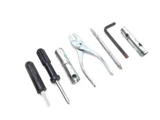 Toolkit Tool Kit 2005 Suzuki Eiger 400 LTF400F 4x4 Manual 3018A