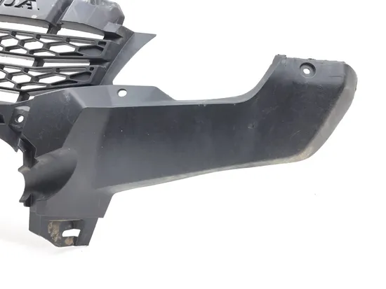 Plastic Headlight Surround Casing Bezel 2015 Honda Foreman 500 TRX500F 3019A x