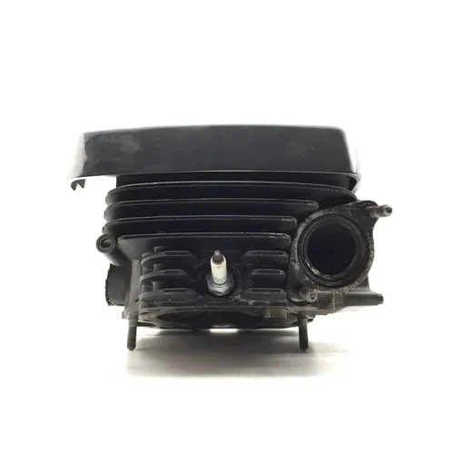 Engine Cylinder Head Complete Front 2005 Kawasaki Vulcan 1500 Classic 2961A x 12