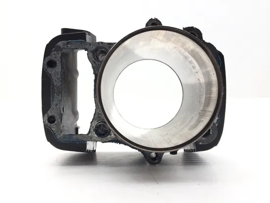 Engine Cylinder Jug W Piston Front 2005 Kawasaki Vulcan 1500 Classic 2961A x