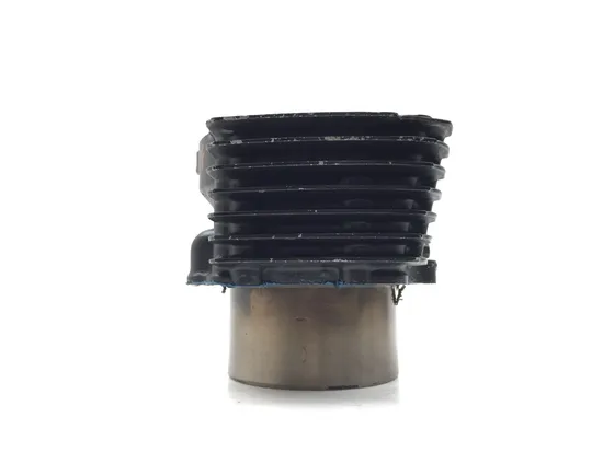 Engine Cylinder Jug W Piston Front 2005 Kawasaki Vulcan 1500 Classic 2961A x