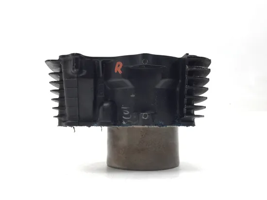 Engine Cylinder Jug W Piston Rear 2005 Kawasaki Vulcan 1500 Classic 2961A x