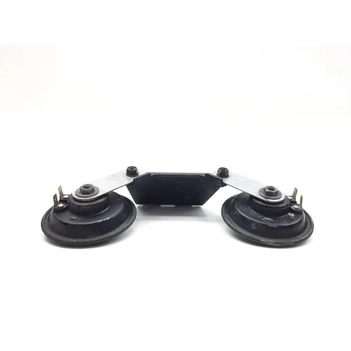 Horn 2005 Kawasaki Vulcan 1500 VN1500N Classic 2961A 9