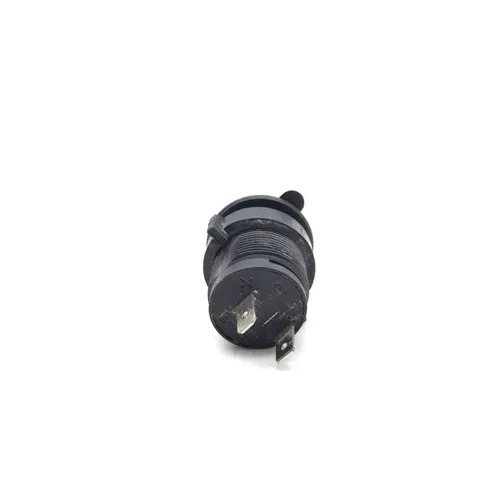 12 Volt Outlet 2015 Can-Am Maverick 1000R 4x4 XMR DPS 2941A 9