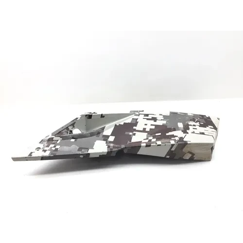 Right Passenger Side Rear Fender 2015 Can-Am Maverick 1000R 4x4 XMR DPS 2941A x 15