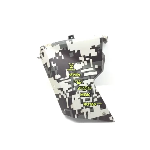 Left Front Lower Fender 2015 Can-Am Maverick 1000R 4x4 XMR DPS 2941A 3