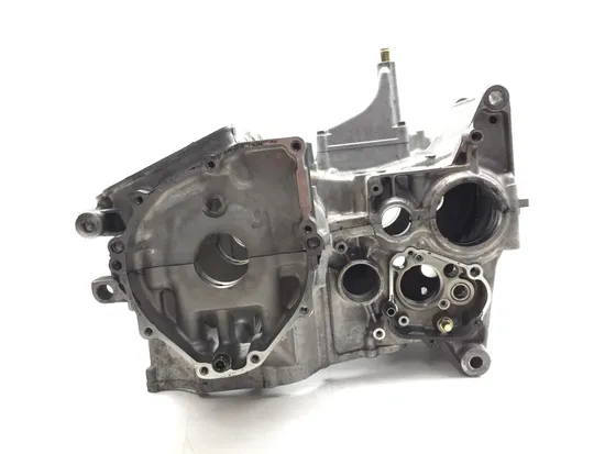 Upper Lower Center Cases Case 2001 Suzuki Hayabusa Busa GSX1300R 3011A