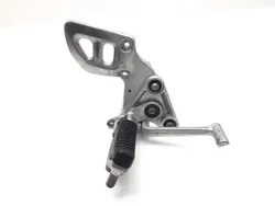 Right Rearset Brake Bracket Foot Peg 2001 Suzuki Hayabusa Busa GSX1300R 3011A