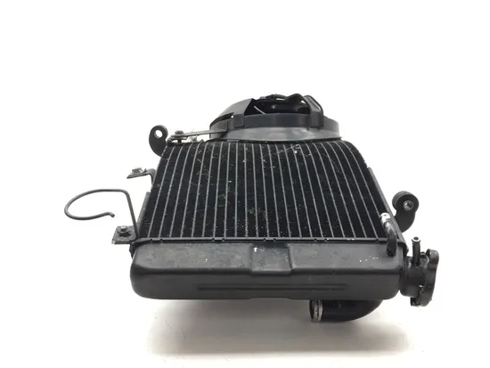 Radiator Cooling Front Fluid with Fan 2001 Suzuki Hayabusa Busa GSX1300R 3011A x