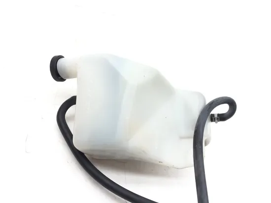 Engine Radiator Overflow Tank 2003 Suzuki Intruder Volusia 800 VL800 2962A