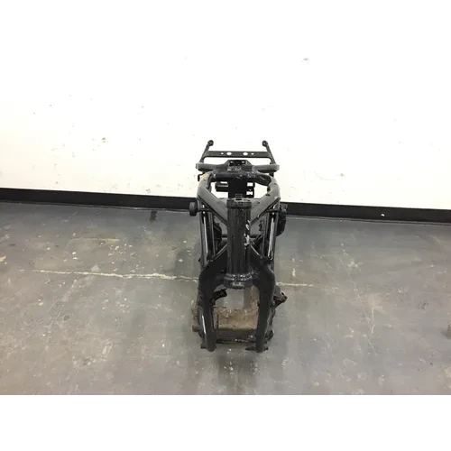 Main Frame Chassis 2003 Suzuki Intruder Volusia 800 VL800 2962A 9