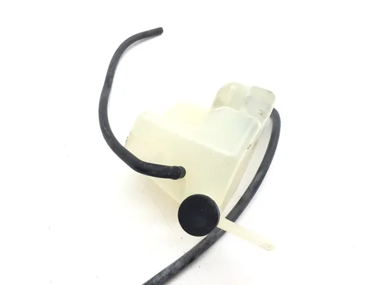 Engine Radiator Overflow Tank 2005 Suzuki Boulevard C50 2957A