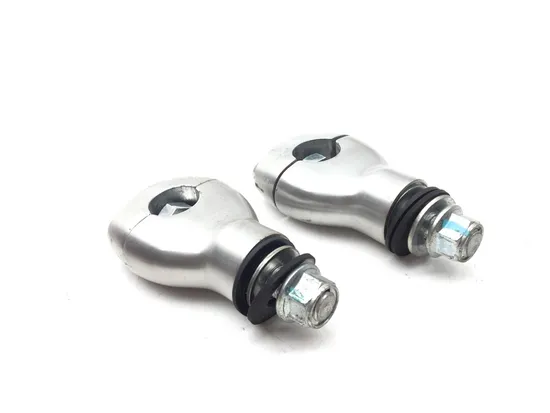 Handle Bar Mount Clamps 2005 Suzuki Boulevard C50 2957A