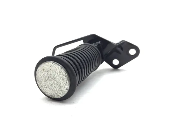 Left Right Set Passenger Peg Bracket 2005 Suzuki Boulevard C50 2957A